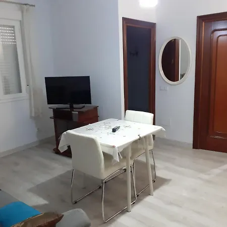 Isabel Apartamento